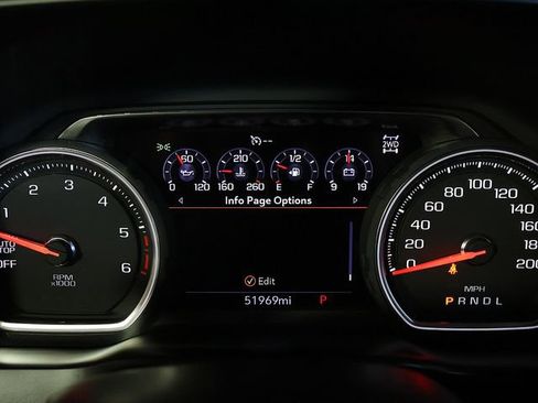 Used 2020 Chevrolet Silverado 1500 High Country w/ Technology Package AWD/4WD image 17