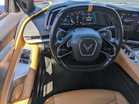 Used 2022 Chevrolet Corvette Stingray Preferred Cpe w/ Z51 Performance Package RWD image 16