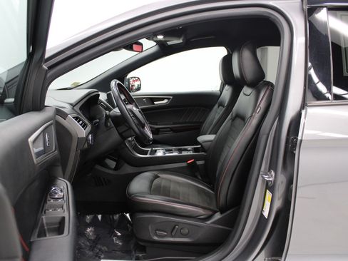 Used 2022 Ford Edge ST-Line image 14