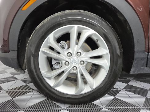 Used 2022 Buick Encore GX Preferred w/ Cold Weather Comfort Package FWD image 12