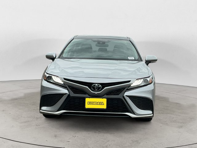 Used 2024 Toyota Camry XSE w/ Navigation Package AWD/4WD image 2