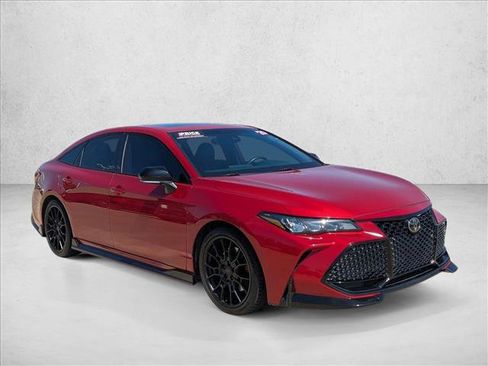 Used 2020 Toyota Avalon TRD image 3