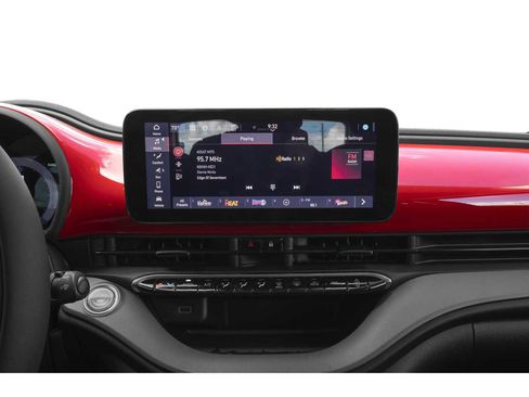 New 2025 FIAT 500 e FWD image 7