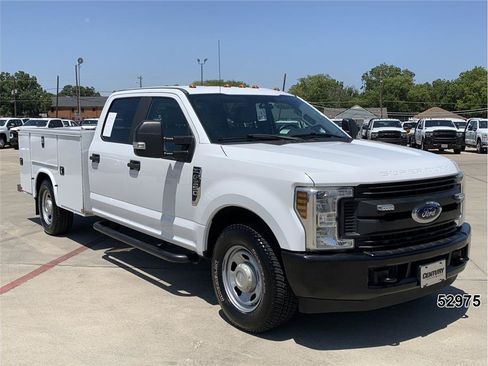 Used 2019 Ford F350 XL w/ Power Equipment Group RWD image 3