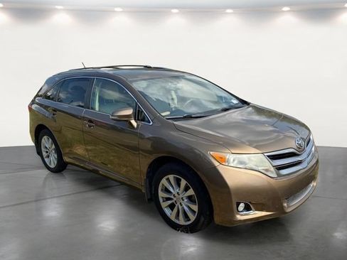 Used 2013 Toyota Venza LE FWD image 9
