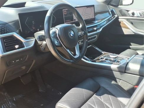 Used 2024 BMW X5 xDrive40i AWD/4WD image 8