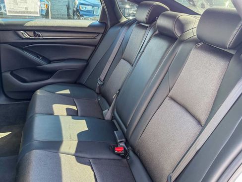 Used 2021 Honda Accord Sport image 18