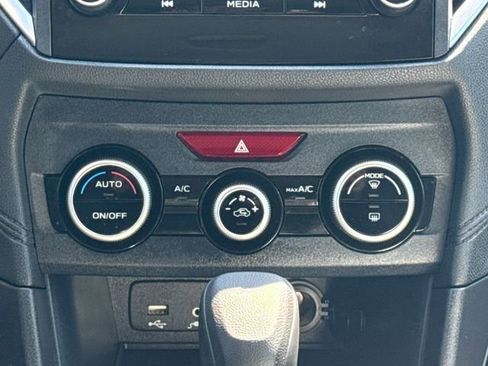 Used 2020 Subaru Crosstrek 2.0i image 27