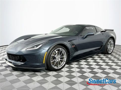 Used 2019 Chevrolet Corvette Grand Sport image 3
