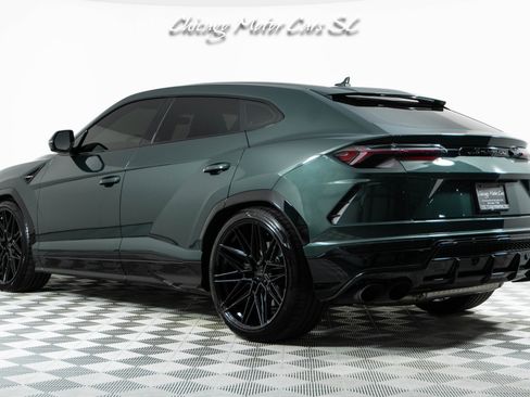 Used 2021 Lamborghini Urus AWD/4WD image 20