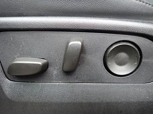 Used 2024 Chevrolet Tahoe LT image 24