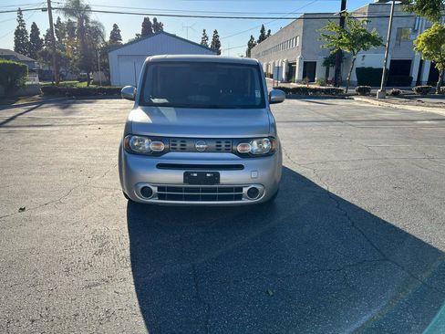Used 2009 Nissan Cube 1.8 S w/ Interior Designer Pkg image 2