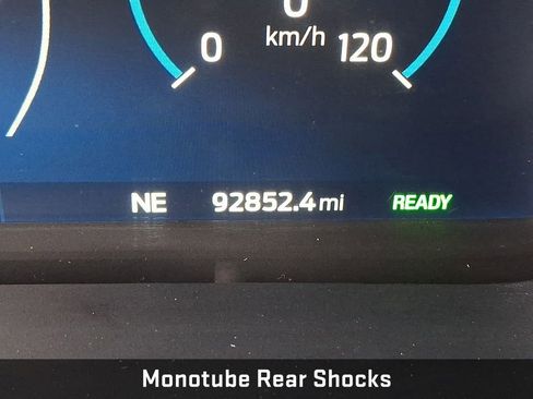 Used 2021 Ford F150 Lariat w/ Equipment Group 502A High AWD/4WD image 23