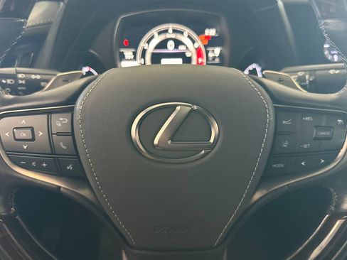 Used 2021 Lexus LS 500 w/ Interior Upgrade Package RWD image 18