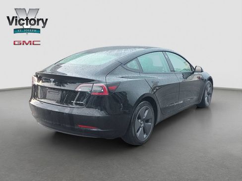 Used 2022 Tesla Model 3 Long Range AWD/4WD image 16