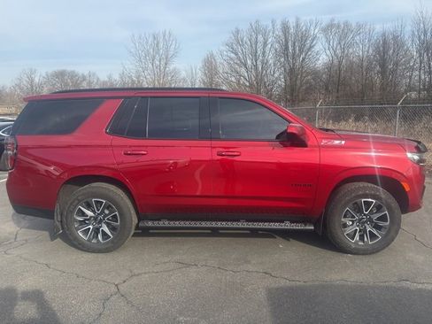 Used 2024 Chevrolet Tahoe Z71 image 5