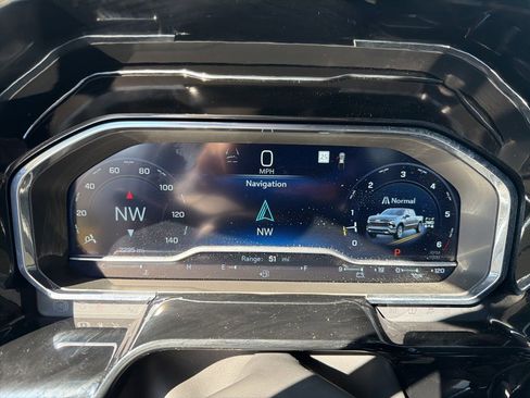 Used 2025 Chevrolet Silverado 1500 LT w/ Safety Package image 31