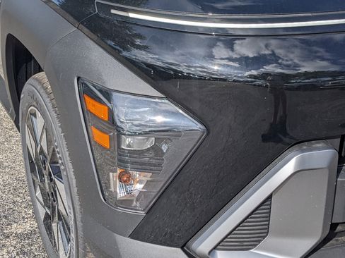 New 2025 Hyundai Kona SEL image 10