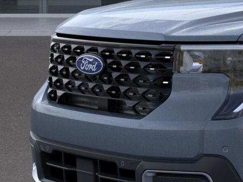 New 2025 Ford Maverick Lariat w/ 4K Tow Package image 18