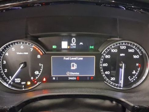Used 2024 Cadillac XT6 Premium Luxury FWD image 31