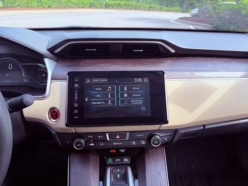 Used 2018 Honda Clarity Plug-In Hybrid image 20
