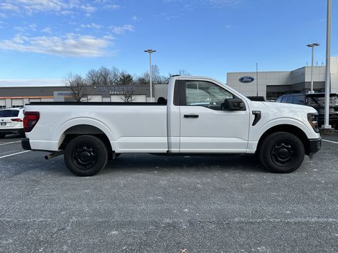 Used 2024 Ford F150 XL image 2