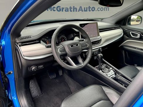 Used 2025 Jeep Compass Limited AWD/4WD image 20