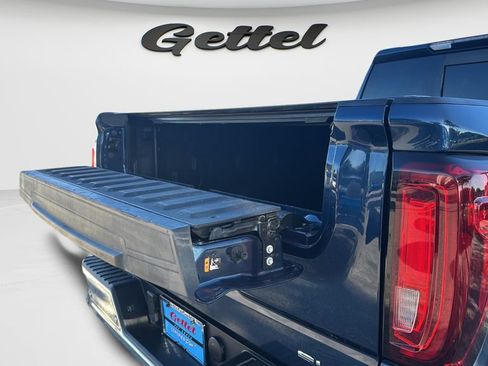 Used 2022 GMC Sierra 1500 SLT w/ SLT Premium Plus Package RWD image 42