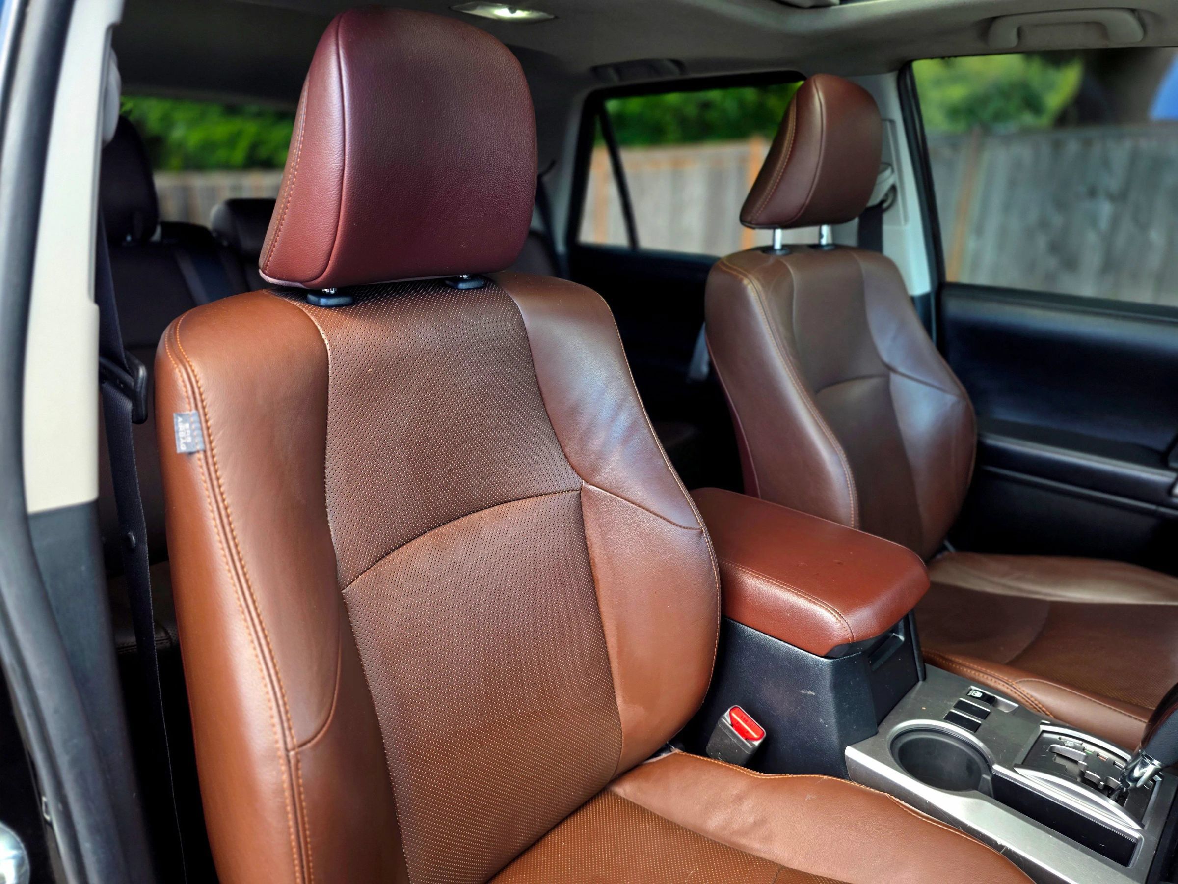 Used 2018 Toyota 4Runner Limited AWD/4WD image 39