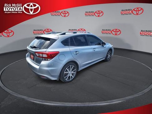 Used 2017 Subaru Impreza 2.0i Limited w/ Moonroof/BSD & Rcta/Eyesight AWD/4WD image 8