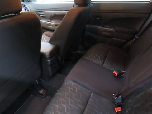 New 2025 Mitsubishi Outlander Sport AWD image 18
