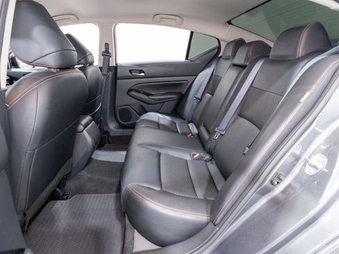 Used 2024 Nissan Altima 2.5 SR FWD image 27