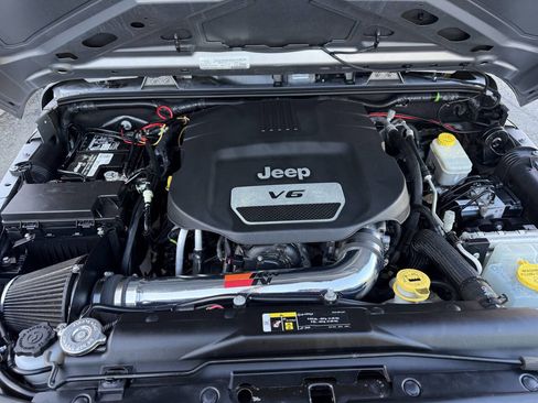 Used 2017 Jeep Wrangler Sport w/ Quick Order Package 24S image 21