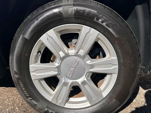 Used 2014 GMC Terrain SLE image 15