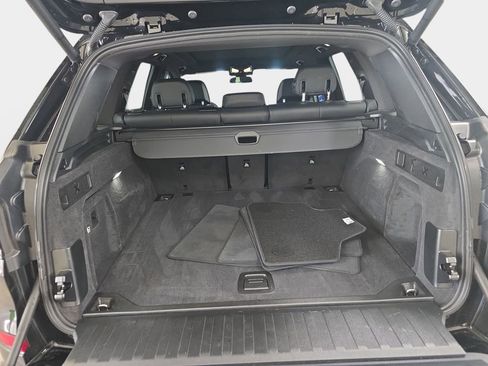 Used 2025 BMW X5 M60i w/ Executive Package image 30