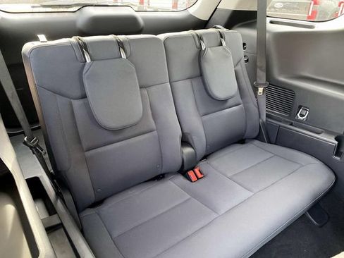 Used 2026 Ford Explorer Active AWD/4WD image 27