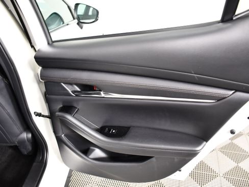 Used 2024 MAZDA MAZDA3 s FWD image 42