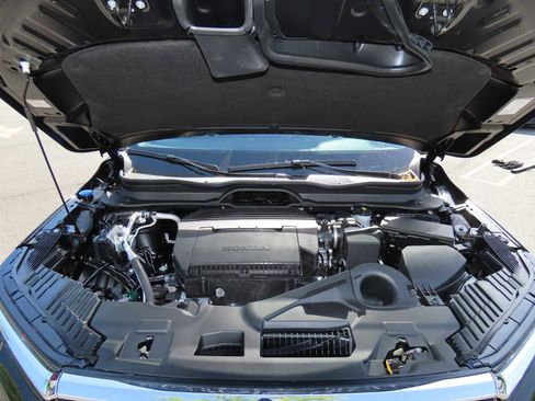 New 2025 Honda Pilot EX-L image 9