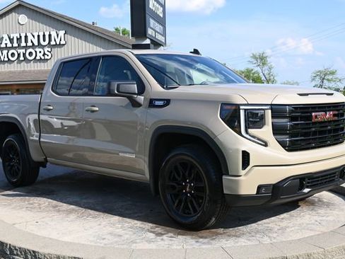 Used 2023 GMC Sierra 1500 Elevation w/ X31 Off-Road Package AWD/4WD image 3