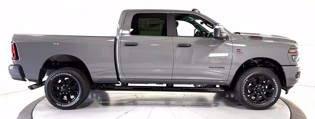 New 2027 RAM 2500 Big Horn AWD/4WD image 3