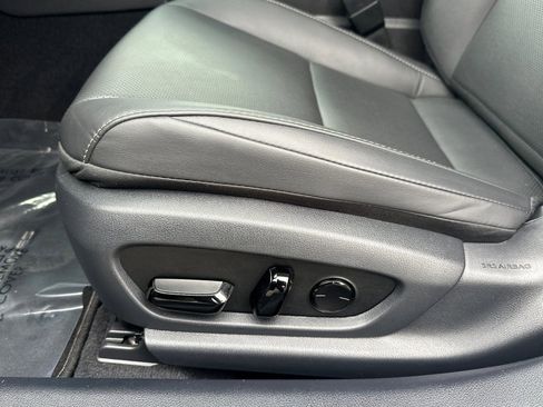 Certified 2024 Lexus ES 350 w/ Premium Package image 13