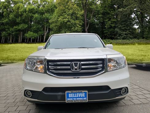 Used 2013 Honda Pilot Touring image 2