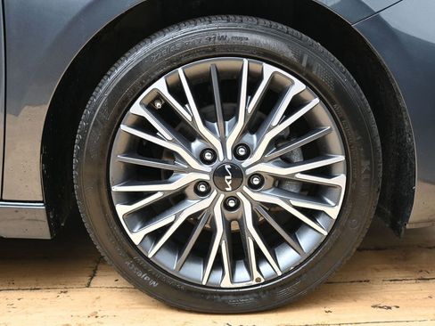 Used 2023 Kia Forte GT-Line image 28