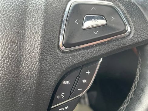 Used 2017 Lincoln MKX Reserve w/ Driver Assistance Package FWD image 17