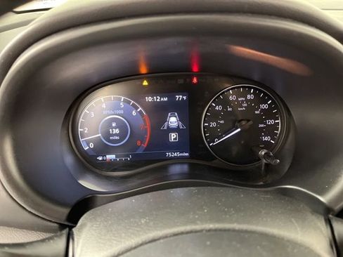Used 2021 Nissan Kicks SR w/ SR Premium Package FWD image 22