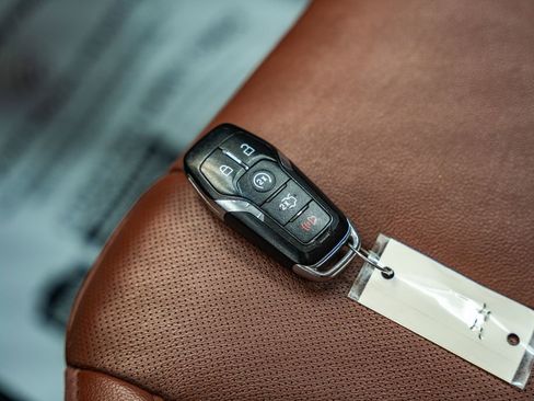 Used 2015 Ford Edge Titanium w/ Equipment Group 302A image 46