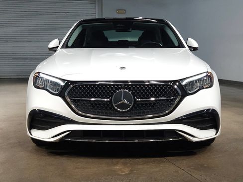 Used 2025 Mercedes-Benz E 350 Sedan w/ Winter Package image 2