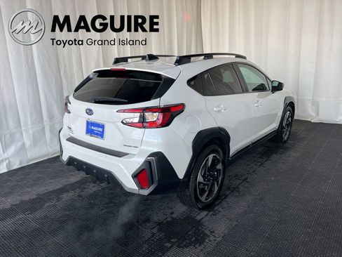 Used 2024 Subaru Crosstrek 2.5i Limited AWD/4WD image 32