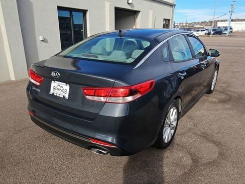 Used 2016 Kia Optima LX image 7