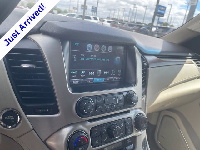 Used 2020 GMC Yukon Denali w/ Denali Premium Package AWD/4WD image 15